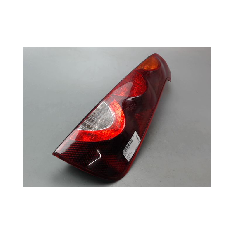 FEU ARRIERE DROIT NISSAN NOTE
