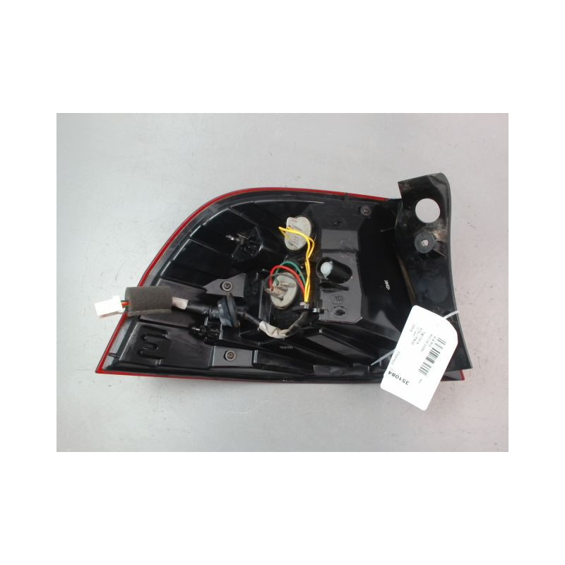 FEU ARRIERE DROIT KIA RIO 2005-