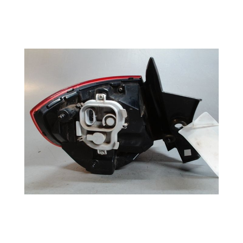 FEU ARRIERE DROIT ALFA ROMEO GUILIETTA 2010-