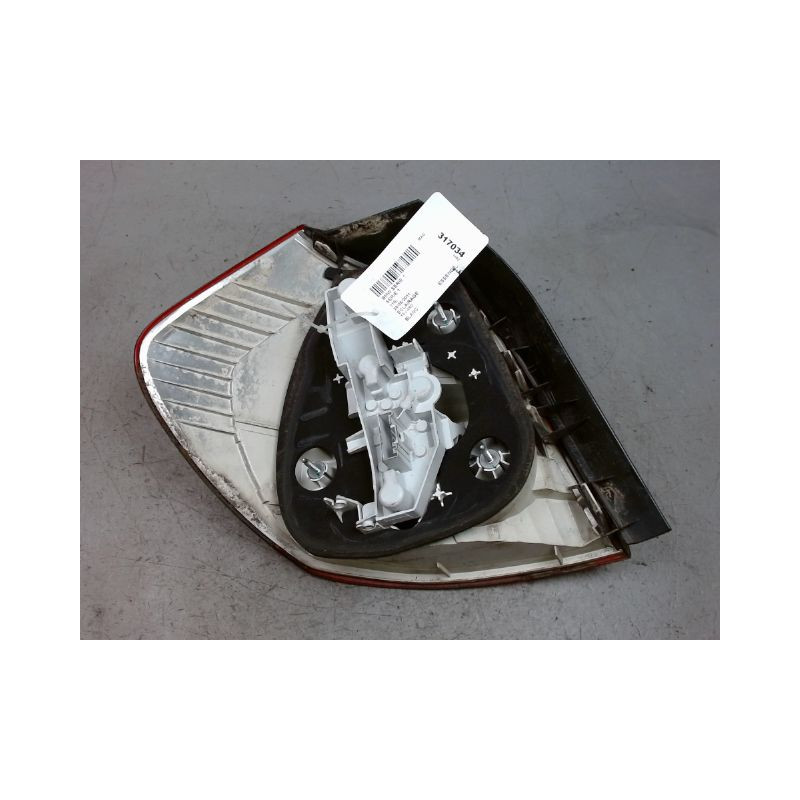 FEU ARRIERE DROIT BMW SERIE 1