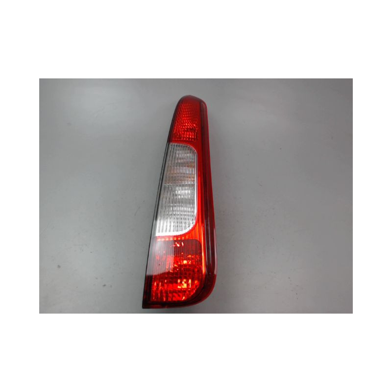 FEU ARRIERE DROIT FORD FOCUS CMAX MONOSP. I Phase 1 2003-2007