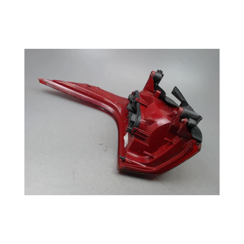 FEU ARRIERE DROIT PEUGEOT 5008 MONOSP. I Phase 1 2009-2013