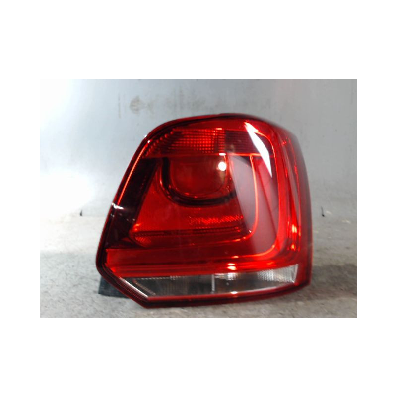 FEU ARRIERE DROIT VOLKSWAGEN POLO 2009-