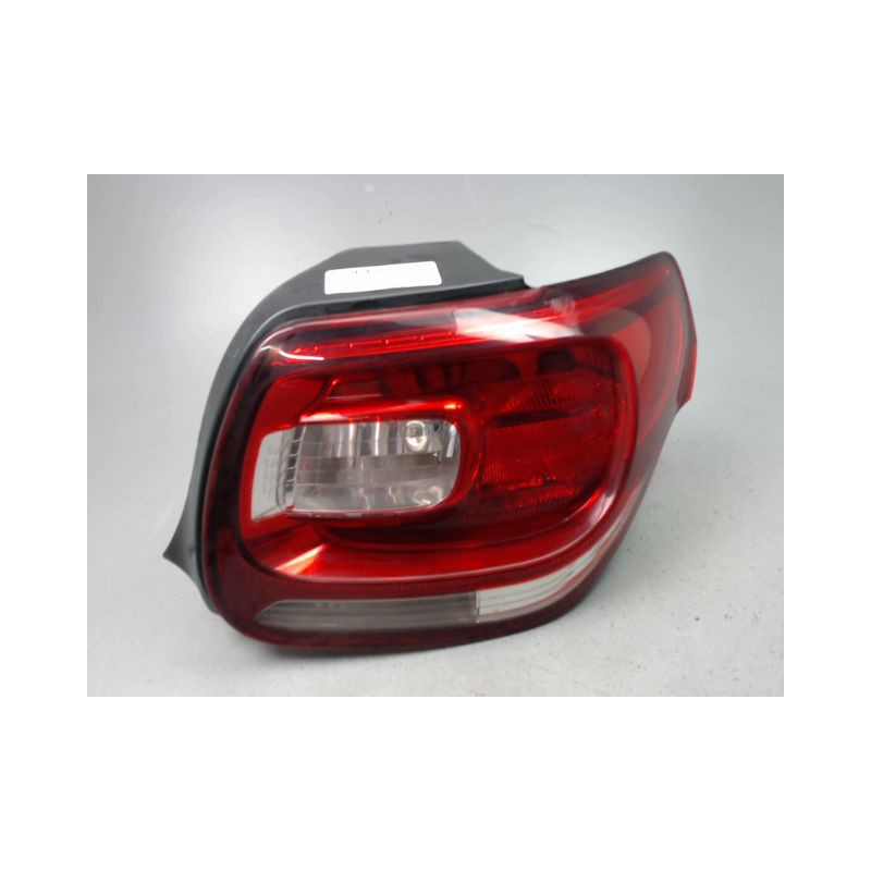 FEU ARRIERE DROIT CITROEN DS3 Phase 1 (A55) 2009-2014