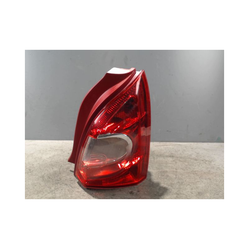 FEU ARRIERE DROIT RENAULT TWINGO 2 2010-