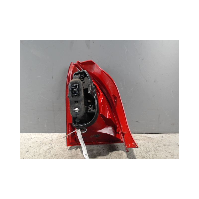 FEU ARRIERE DROIT RENAULT TWINGO 2 2010-