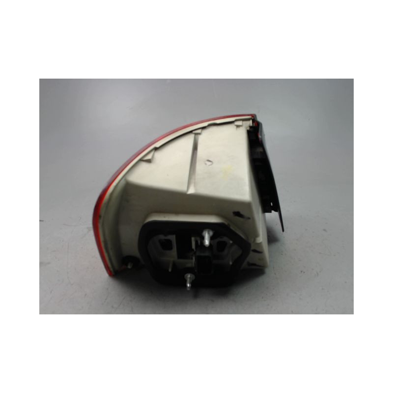 FEU ARRIERE DROIT VOLKSWAGEN JETTA BERL. III 2005-2010