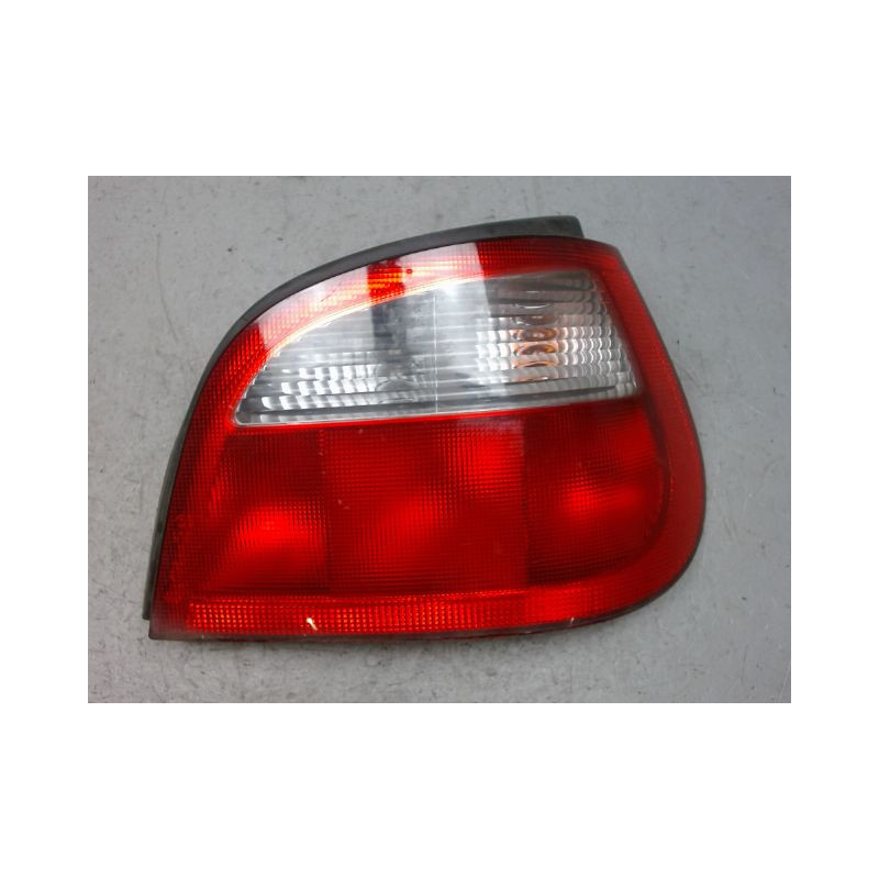 FEU ARRIERE DROIT RENAULT MEGANE I PH2 99-02