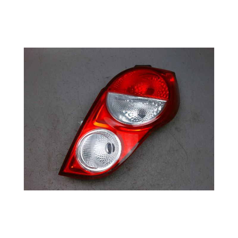 FEU ARRIERE DROIT CHEVROLET SPARK