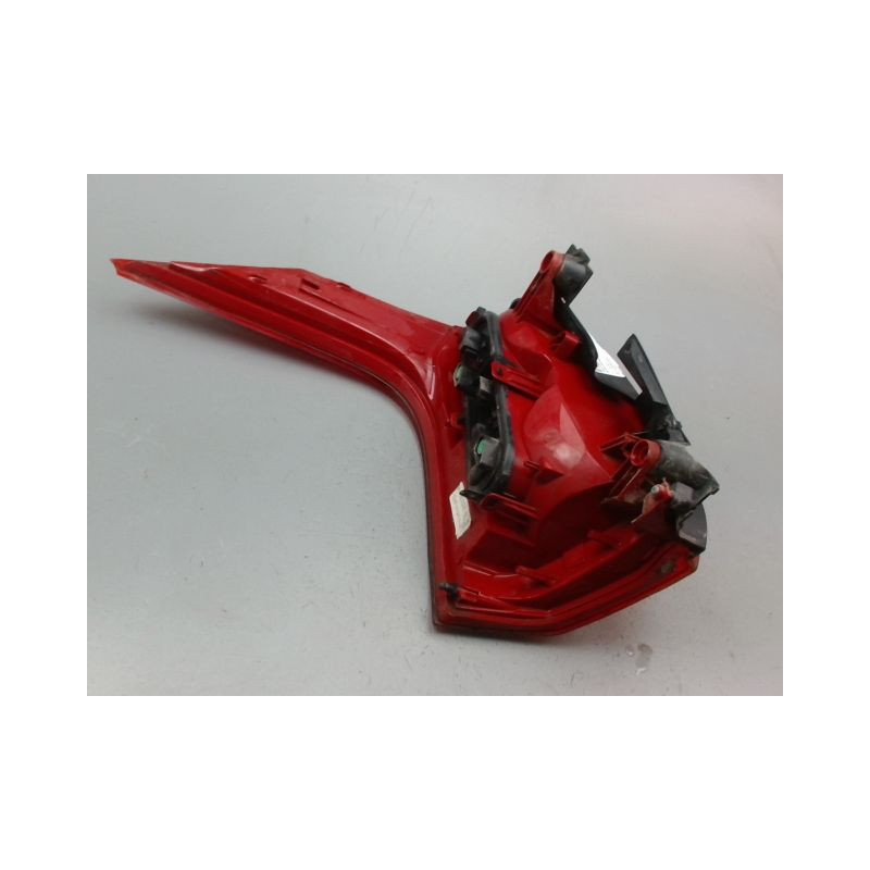 FEU ARRIERE DROIT PEUGEOT 5008 MONOSP. I Phase 1 2009-2013