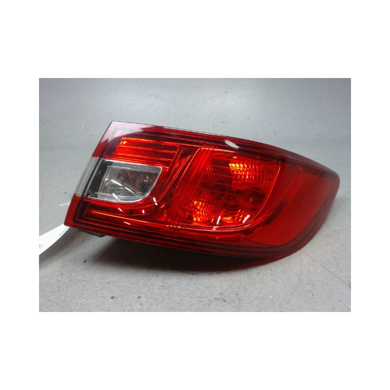 FEU ARRIERE DROIT RENAULT CLIO IV 2012-