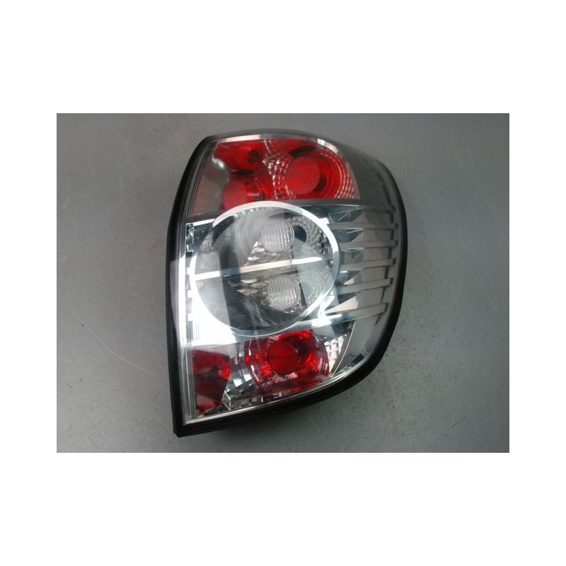 FEU ARRIERE DROIT CHEVROLET CAPTIVA