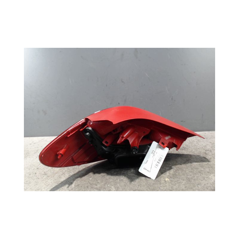 FEU ARRIERE DROIT PEUGEOT 207 2011-