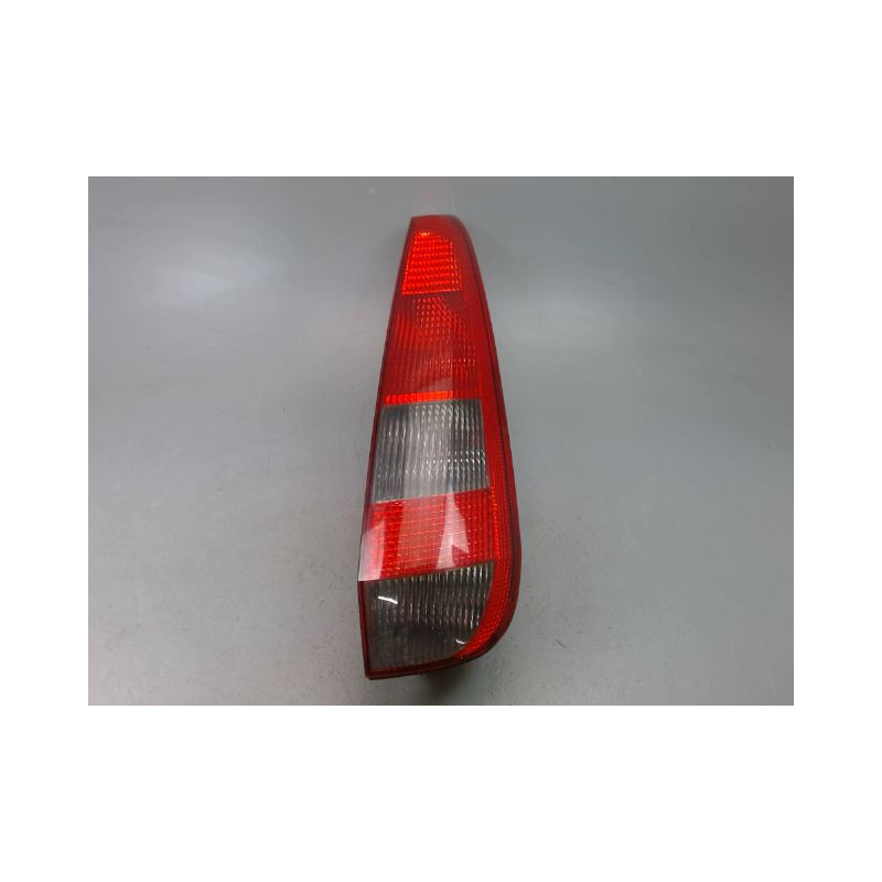 FEU ARRIERE DROIT FORD FIESTA V Phase 1 2002-2005