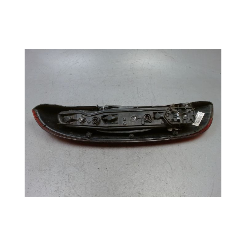 FEU ARRIERE DROIT OPEL CORSA 03-06