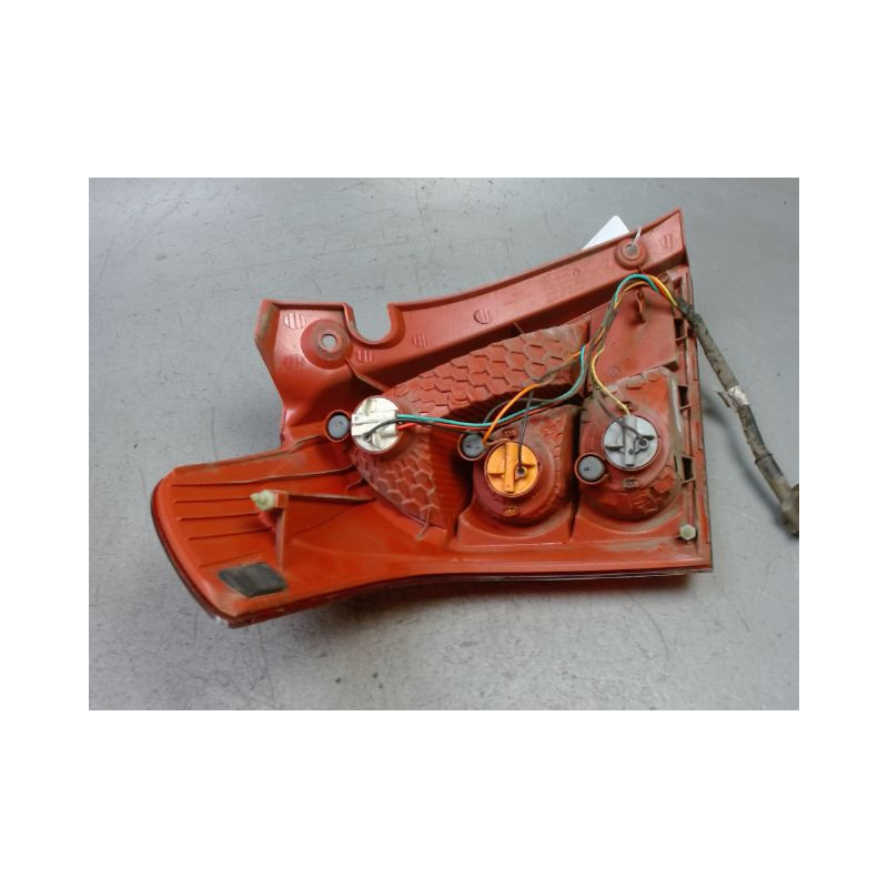 FEU ARRIERE DROIT SUZUKI SWIFT 3P