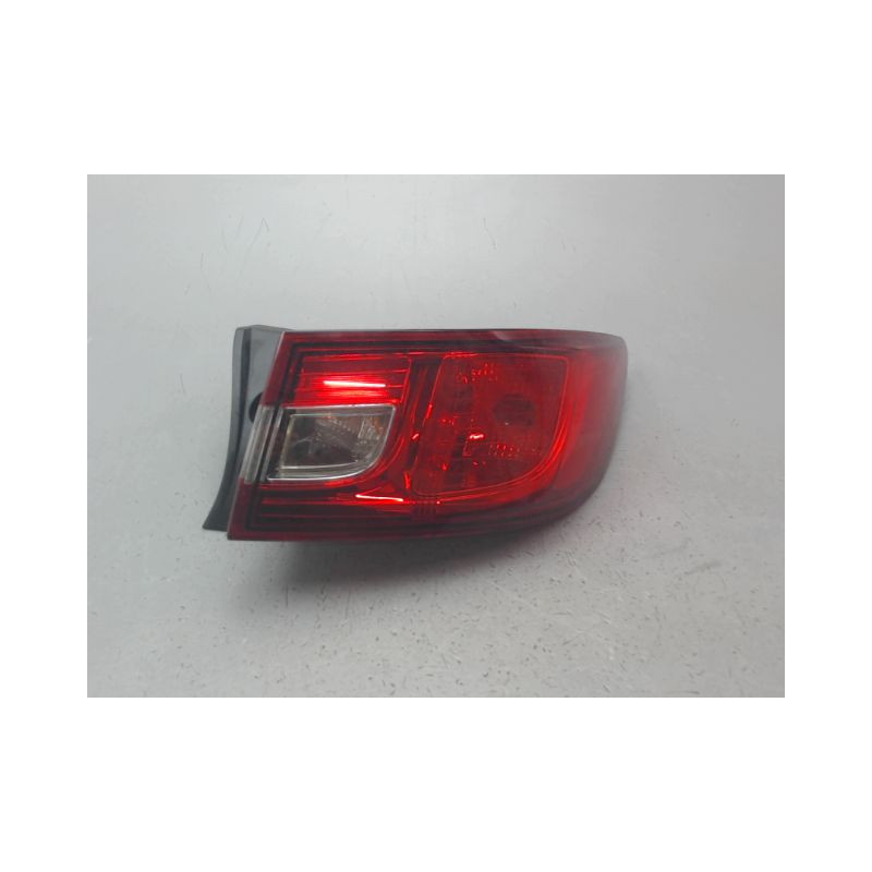 FEU ARRIERE DROIT RENAULT CLIO IV Phase 1 2012-...