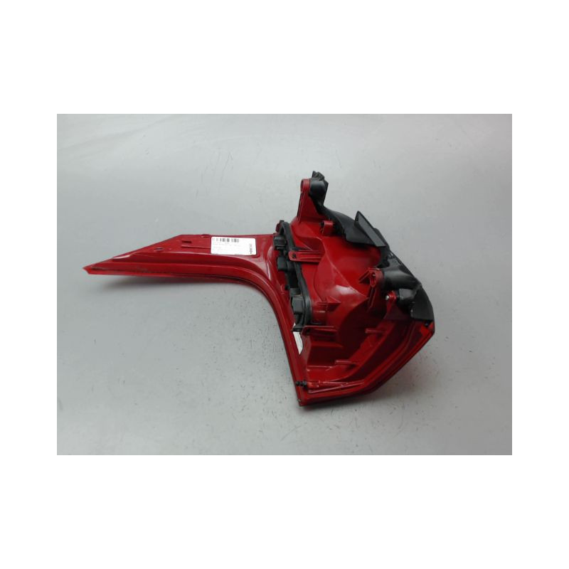 FEU ARRIERE DROIT PEUGEOT 5008 MONOSP. I Phase 1 2009-2013