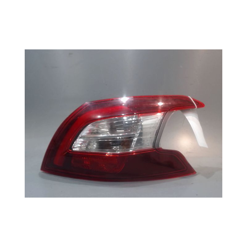 FEU ARRIERE DROIT PEUGEOT 308