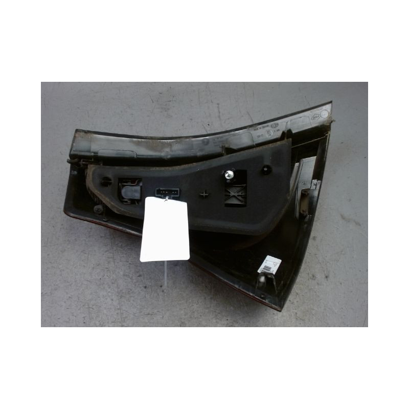 FEU ARRIERE DROIT DACIA SANDERO 2008-