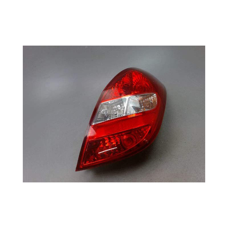 FEU ARRIERE DROIT HYUNDAI I20