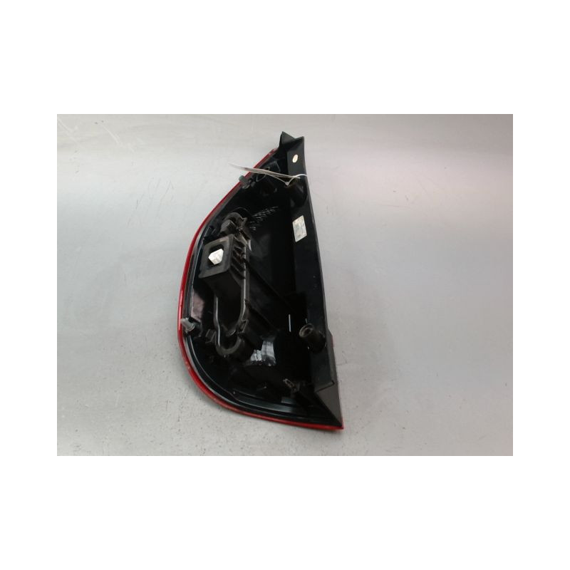 FEU ARRIERE DROIT RENAULT SCENIC MONOSP. III Phase 2 2011-2013