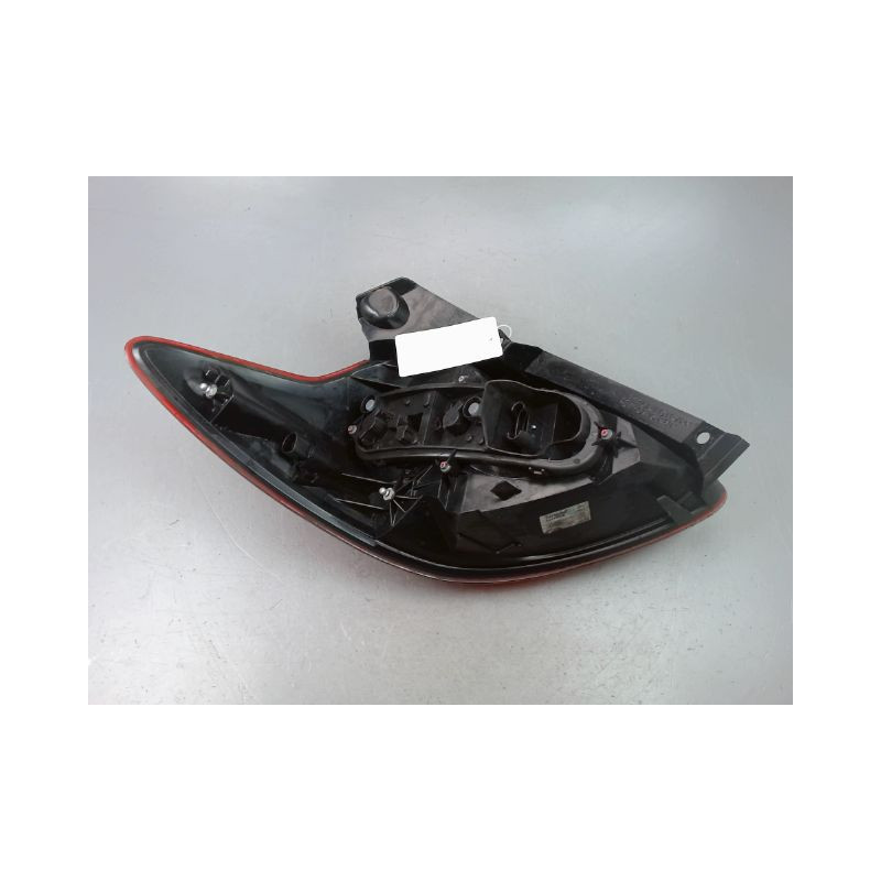 FEU ARRIERE DROIT FORD KA II 2008-...