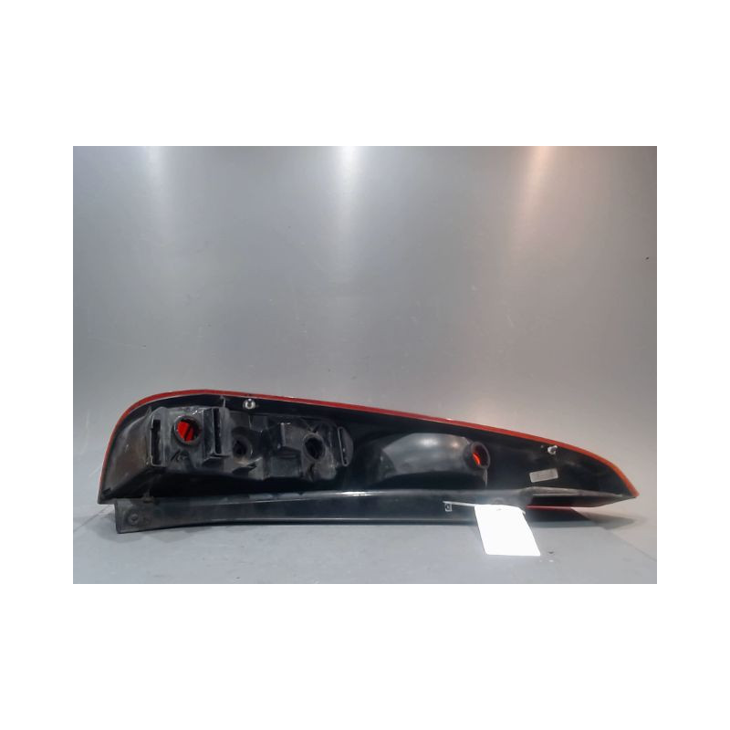 FEU ARRIERE DROIT FORD FIESTA