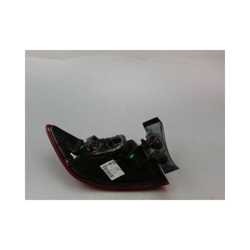 FEU ARRIERE DROIT RENAULT CLIO IV Phase 1 2012-...
