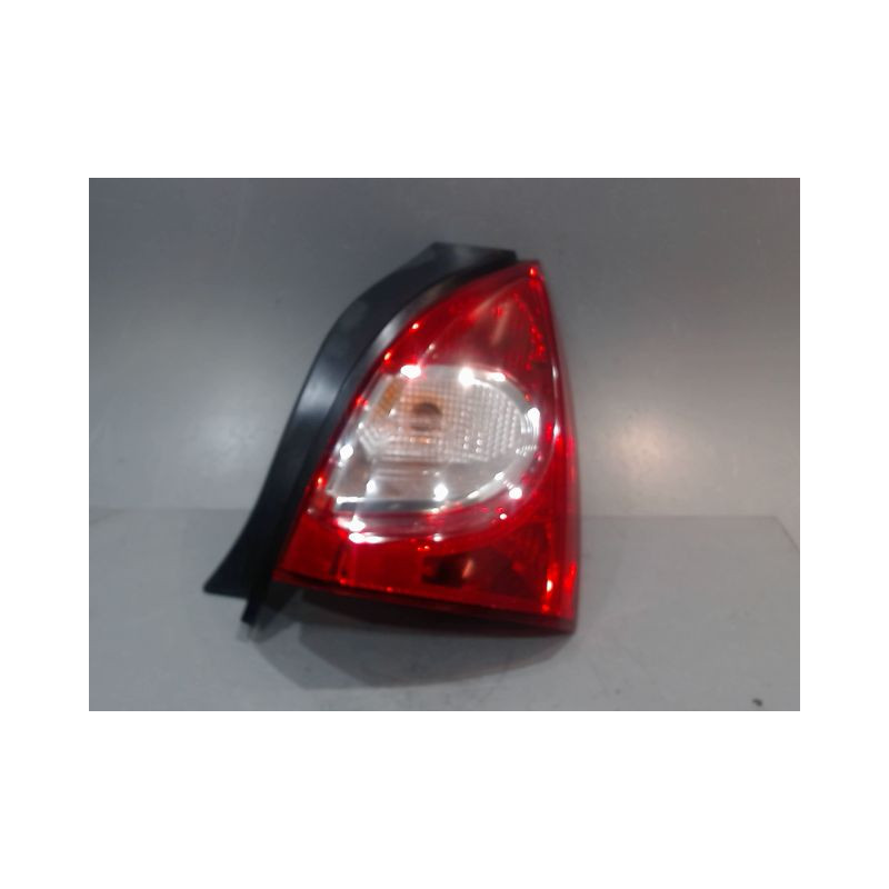 FEU ARRIERE DROIT RENAULT TWINGO