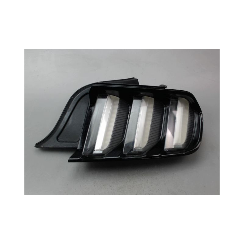 FEU ARRIERE DROIT FORD COUPE