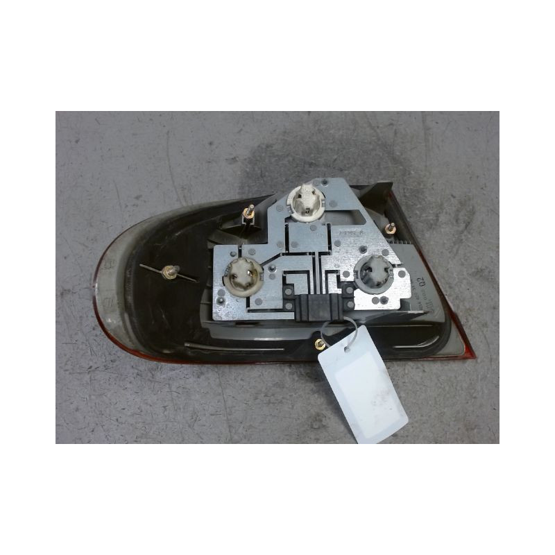 FEU ARRIERE DROIT MERCEDES CLASSE E 99-2002