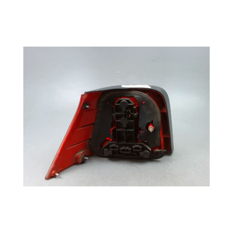 FEU ARRIERE DROIT VOLKSWAGEN GOLF IV 1998-2004