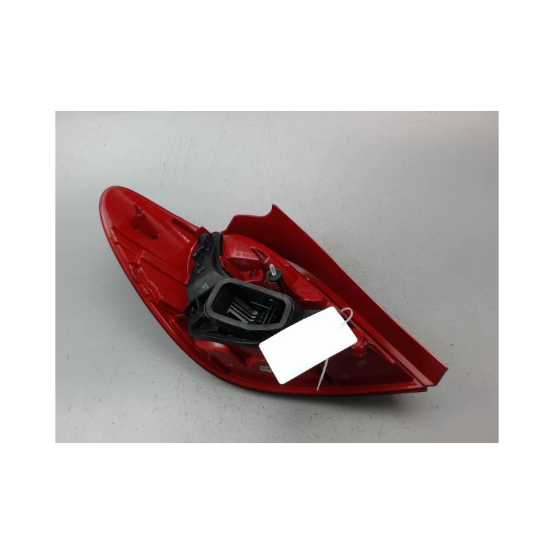 FEU ARRIERE DROIT PEUGEOT 207 2006-2013