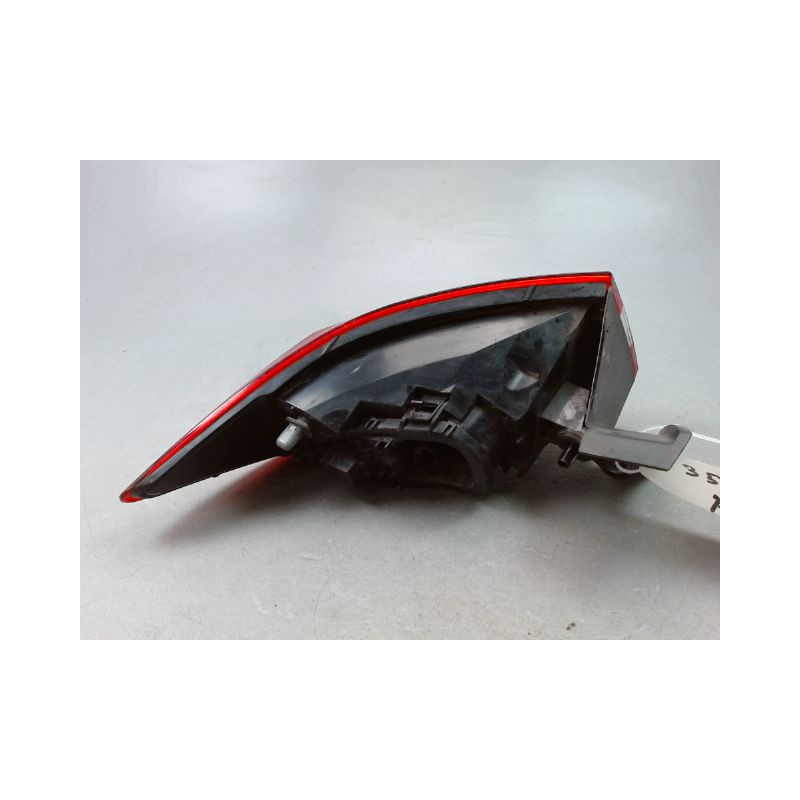 FEU ARRIERE DROIT RENAULT CLIO IV Phase 1 2012-...