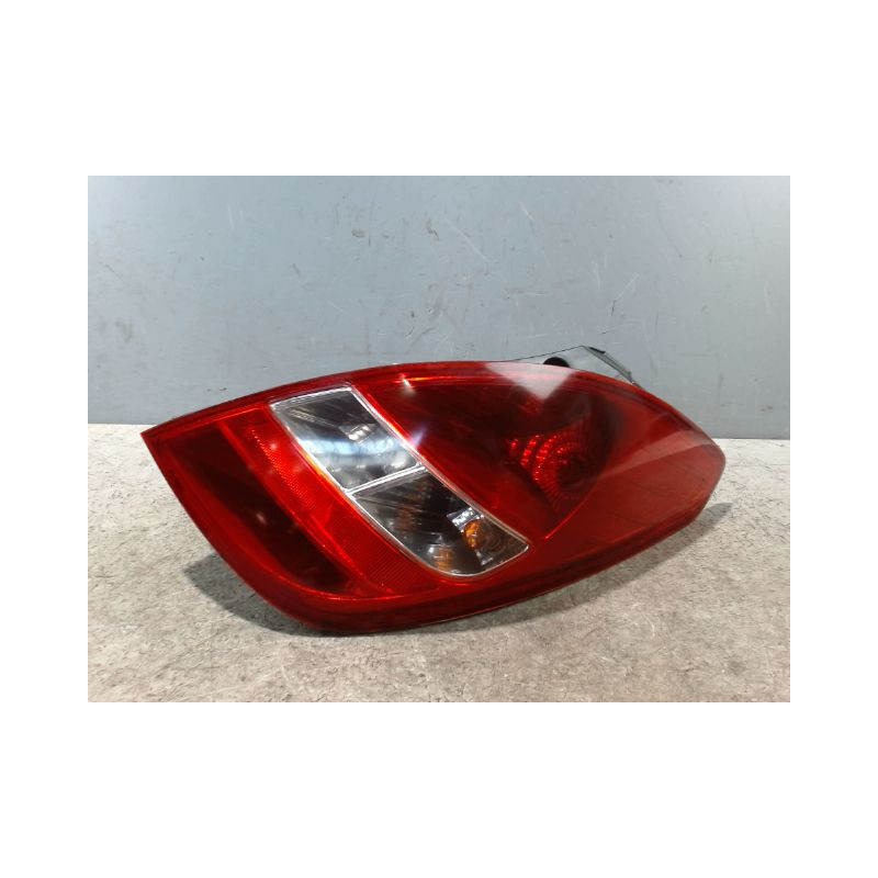 FEU ARRIERE DROIT HYUNDAI I20