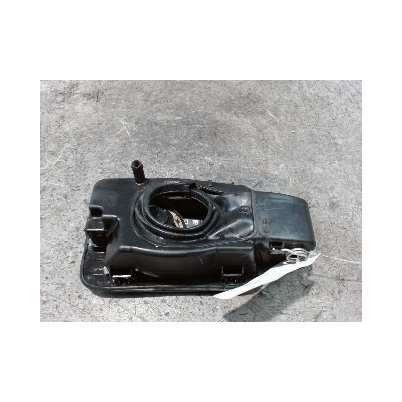 VOLET DE TRAPPE CARBURANT MERCEDES GLK