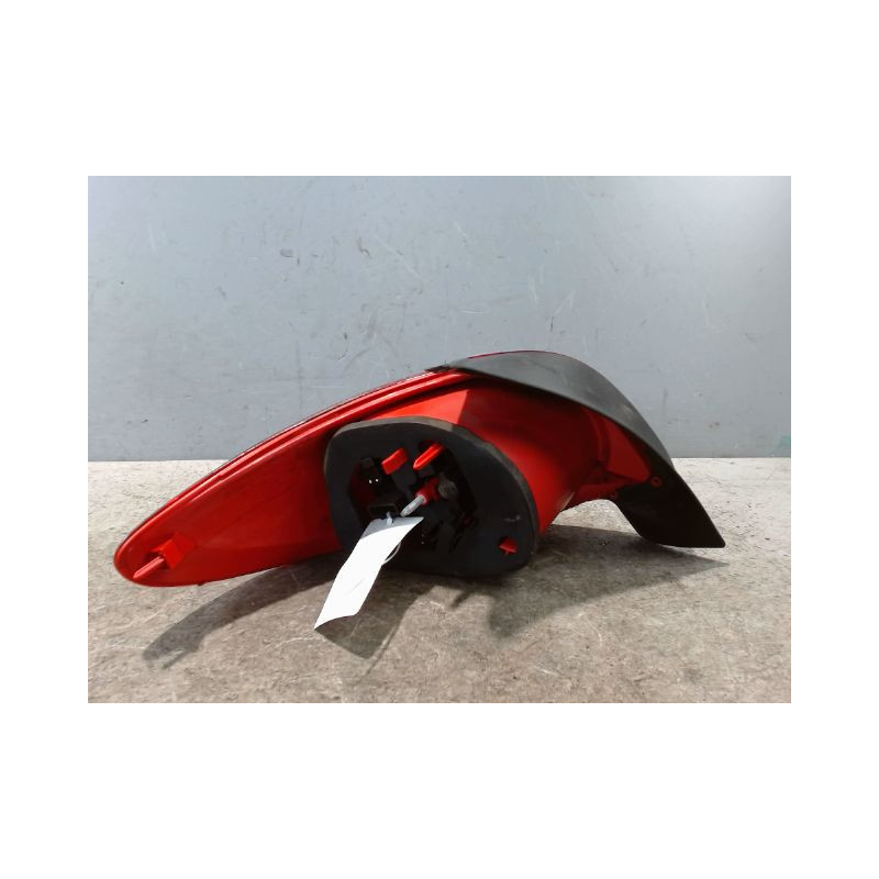 FEU ARRIERE DROIT PEUGEOT 206+ 2009-