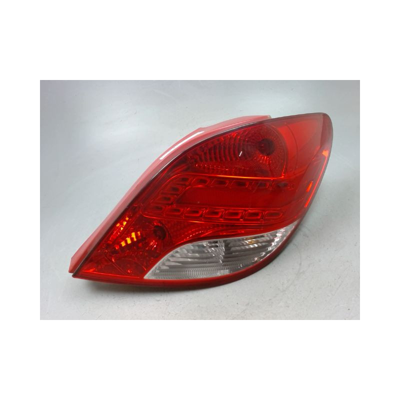 FEU ARRIERE DROIT PEUGEOT 207 2006-2013