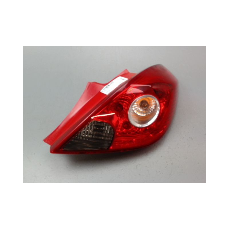 FEU ARRIERE DROIT OPEL CORSA IV Phase 2 (D) 2011-2015