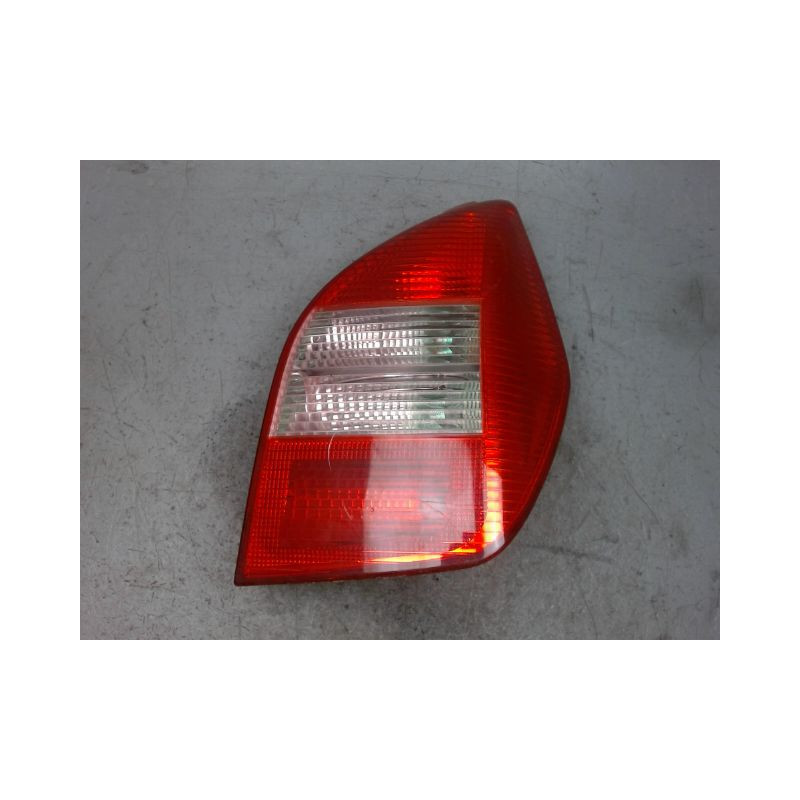 FEU ARRIERE DROIT CITROEN C2 2003-