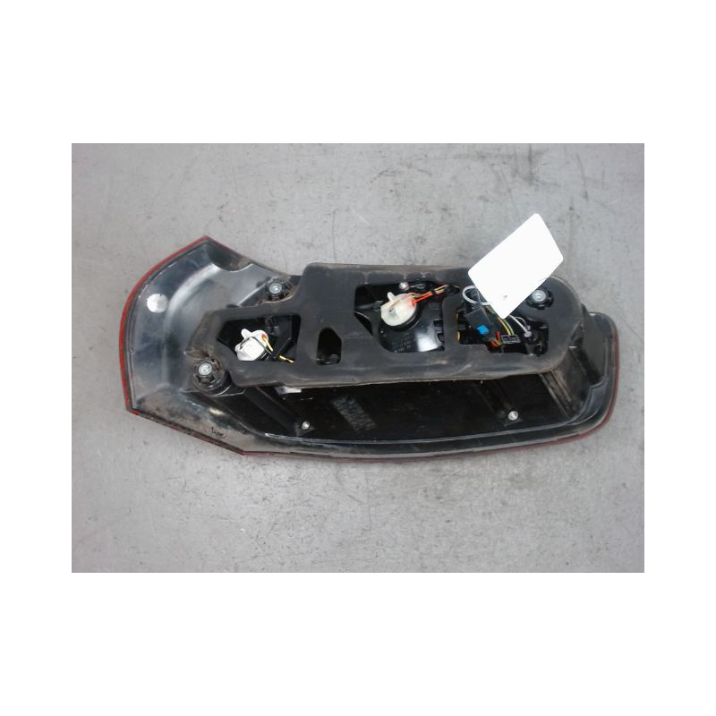 FEU ARRIERE DROIT CITROEN C4