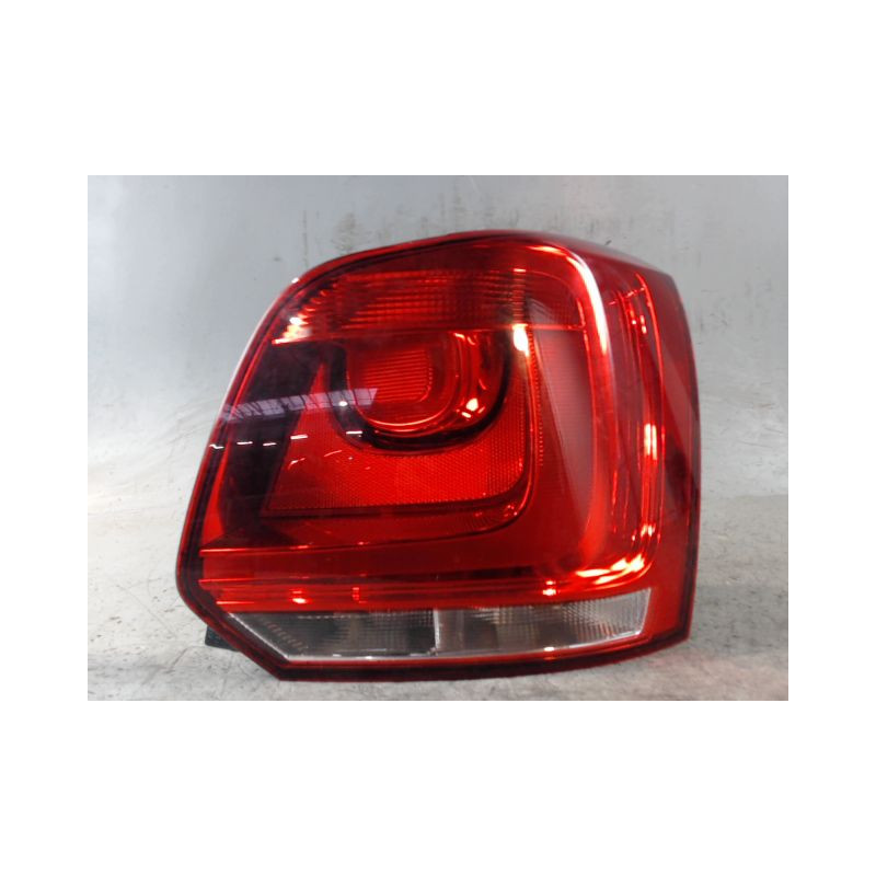FEU ARRIERE DROIT VOLKSWAGEN POLO 2005-