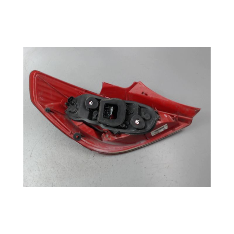 FEU ARRIERE DROIT OPEL CORSA IV Phase 2 (D) 2011-2015