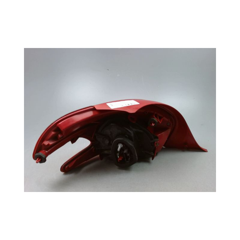 FEU ARRIERE DROIT PEUGEOT 208 Phase 1 2012-...