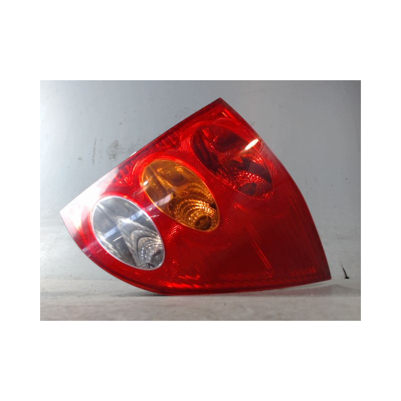 FEU ARRIERE DROIT PEUGEOT 1007