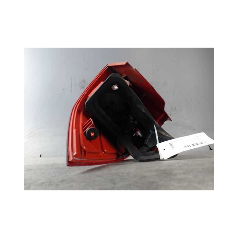 FEU ARRIERE DROIT PEUGEOT 1007