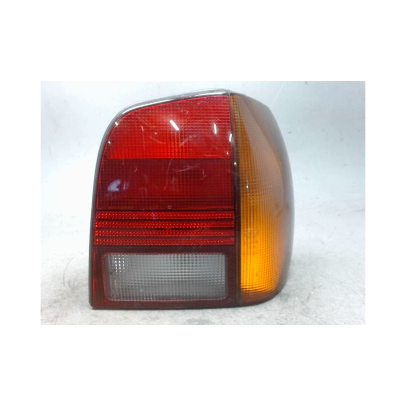 FEU ARRIERE DROIT VOLKSWAGEN POLO 94-99