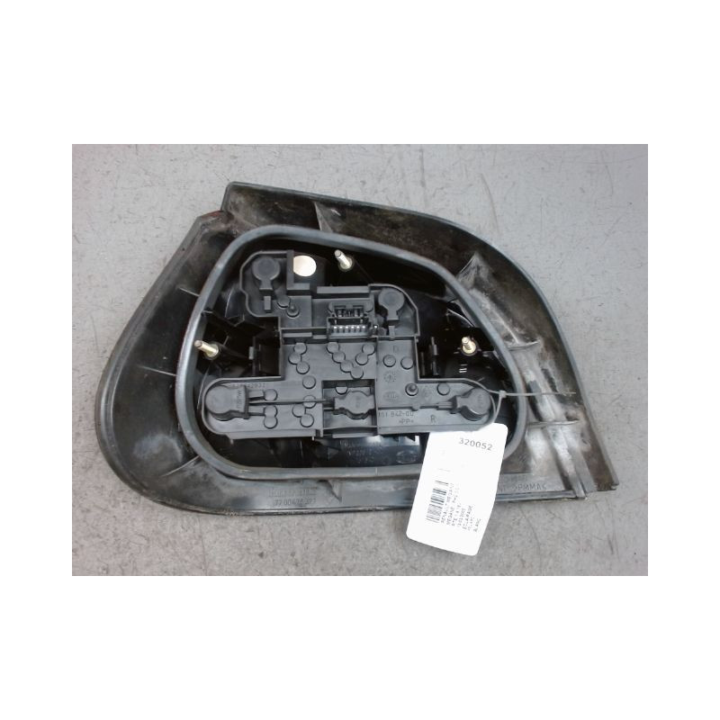 FEU ARRIERE DROIT RENAULT MEGANE I PH2 99-02