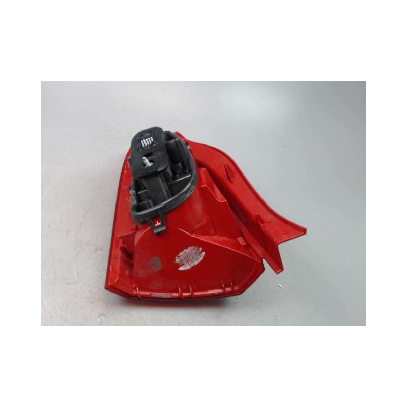 FEU ARRIERE DROIT RENAULT TWINGO II Phase 2 2011-2014